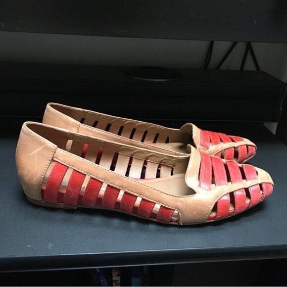 Elizabeth and James Women's Gemma Slip-On Flats - Picture 2 of 9